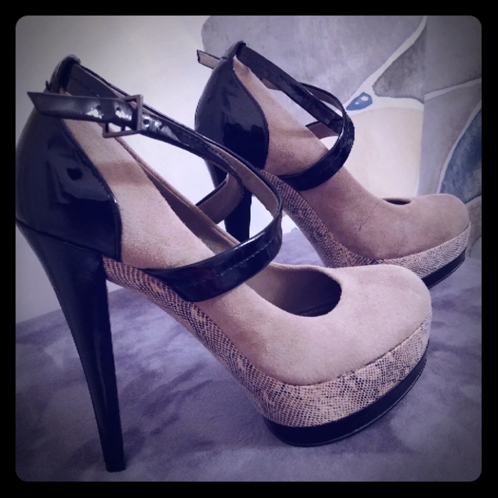 Bakers pumps